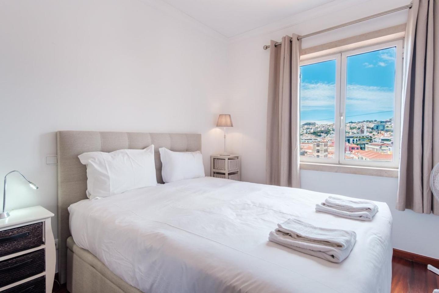 푼샬 Guestready - Sao Tiago In Old Town 아파트 외부 사진