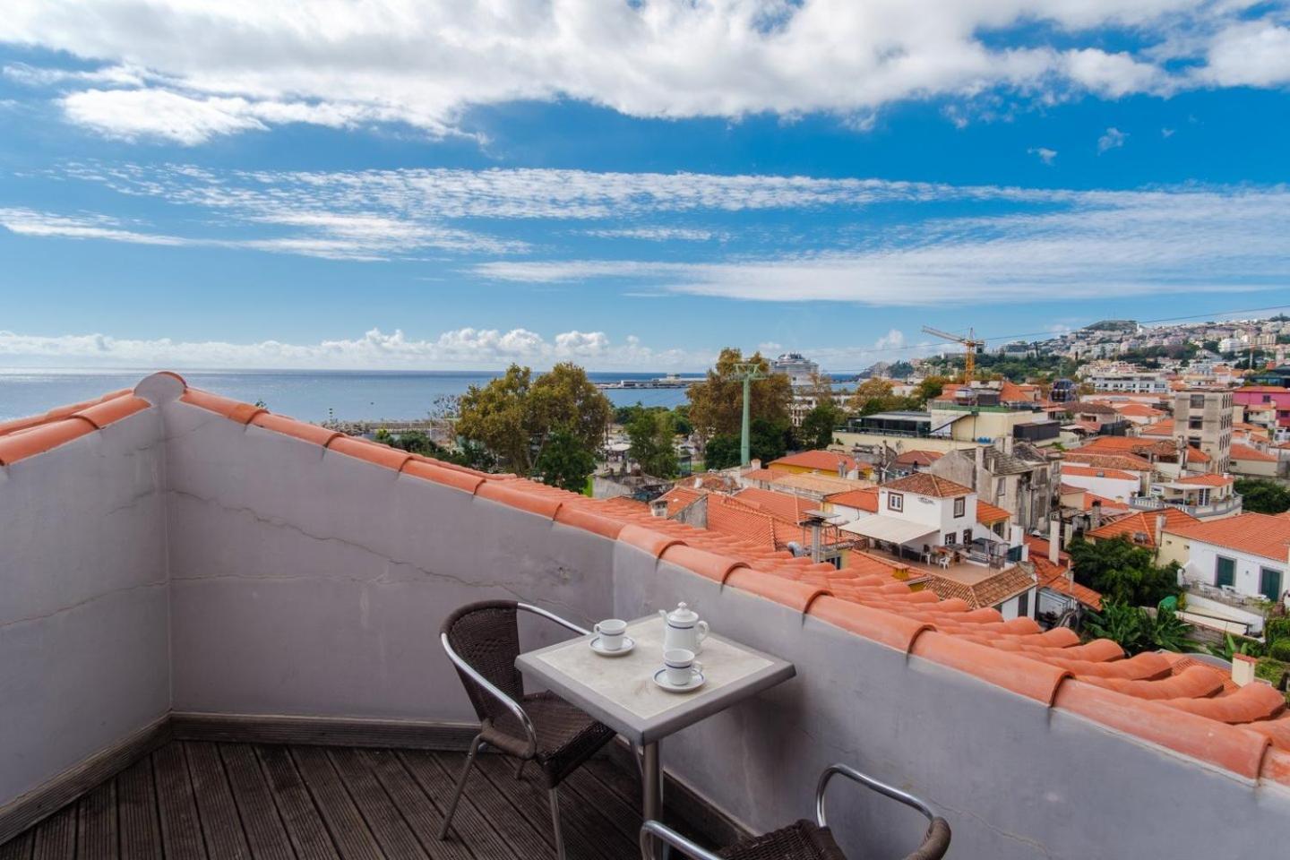 푼샬 Guestready - Sao Tiago In Old Town 아파트 외부 사진