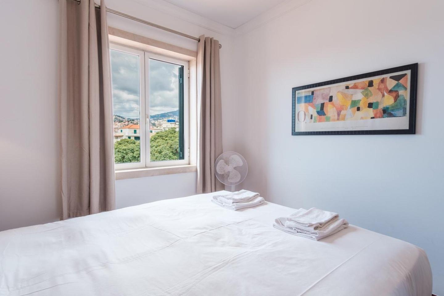 푼샬 Guestready - Sao Tiago In Old Town 아파트 외부 사진